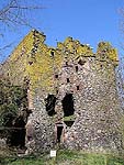 Drochil Castle